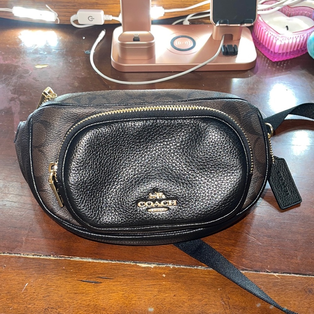 COACH FANNY PACK